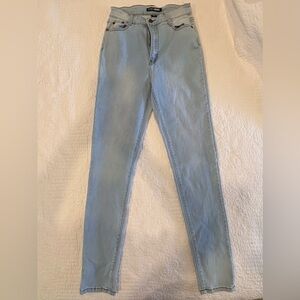 Women's Jeans size 9 skinny high waisted stretchy light wash jeans